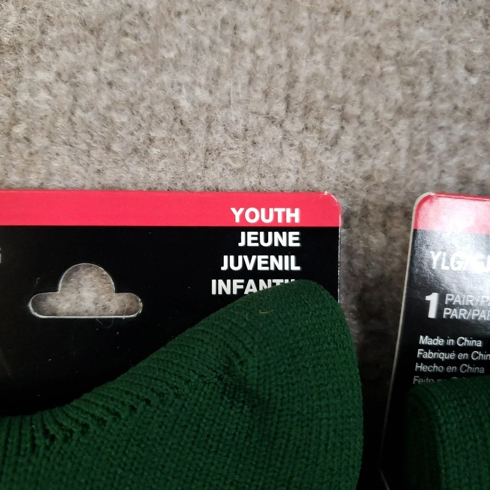 Lot of 2 Pairs Under Armour Soccer Socks Youth Large Green Over Calf Performance
